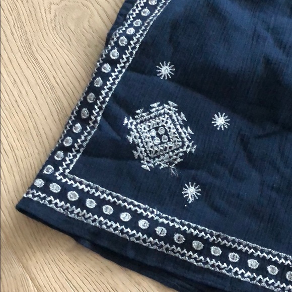 Patterned shorts - Picture 2 of 4